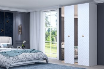 Шкаф 1400 мм 2дв.(вст.зерк.) Марсель белый (Кураж) в Кировграде - kirovgrad.mebel-e96.ru