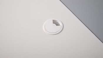 Стол письменный 1400 мм Марвэл 12.112 бел (Моби) в Кировграде - kirovgrad.mebel-e96.ru