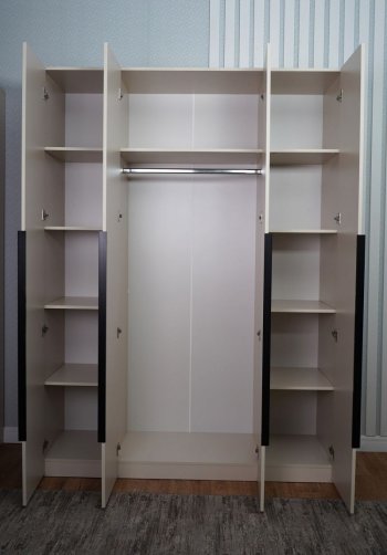 Шкаф 1600 мм Пальма, Сатин (ДСВ) в Кировграде - kirovgrad.mebel-e96.ru