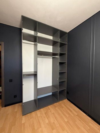 Шкаф 1600 мм 4-х створчатый Норд с антресолью графит (Миф) в Кировграде - kirovgrad.mebel-e96.ru